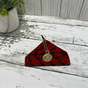 Roberta di Camerino Red and Green Velvet Keychain